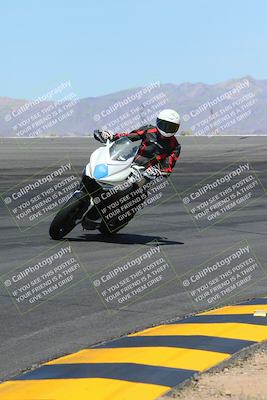 media/May-06-2024-Moto Forza (Mon) [[b33359f27d]]/3-Beginner/Session 2 (Bowl)/